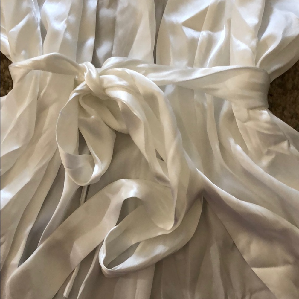 Brand New Bride Robe ✨ - Picture 6 of 7